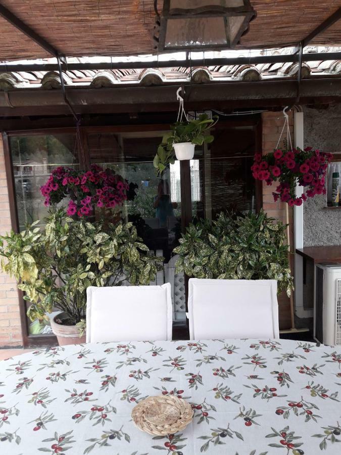 Апартаменти "La Casa Di Maria Luce" Con Terrazza Panoramica Гайоле-ін-К'янті Екстер'єр фото
